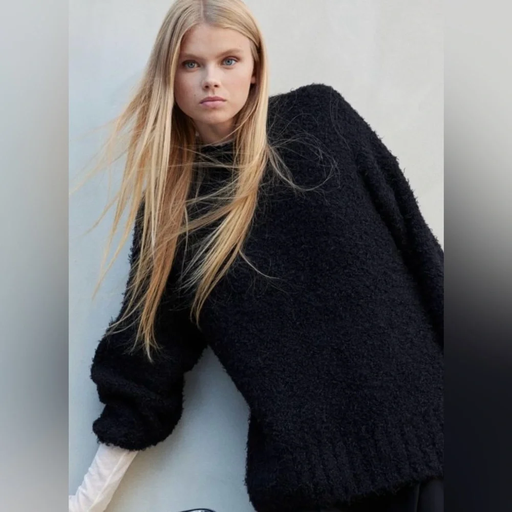 Black Boucle Crew Neck Sweater | Soft | Long Sleeve | M | NWT - Picture 2 of 13